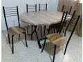 table-6-chaises-small-1