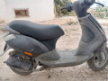 moto-zip-a-vendre-en-bonne-etat-small-0