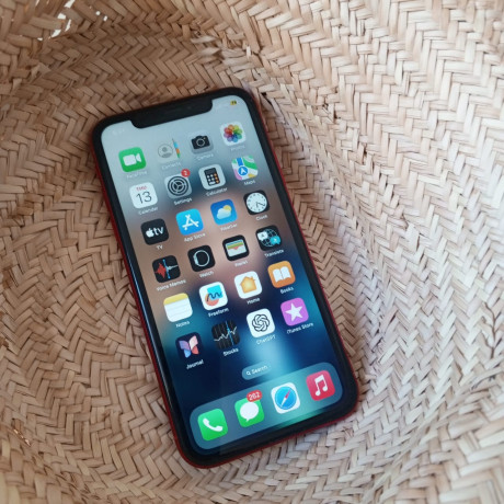 iphone-xr-big-1