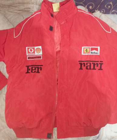 vest-ferrari-big-0