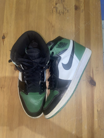 air-jordan-1-retro-high-og-pine-green-big-4