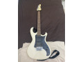 guitare-electrique-a-vendre-small-2