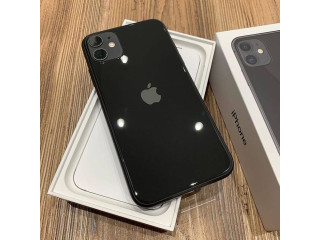 Iphone11 noir +cashe silicone battery 95%