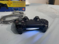 playstation-4-small-3