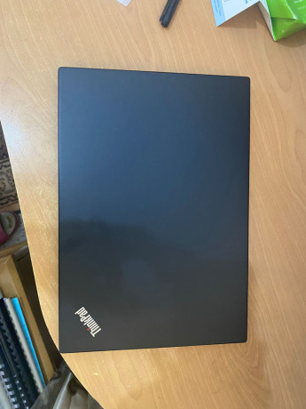 lenevo-thinkpad-x390-big-3