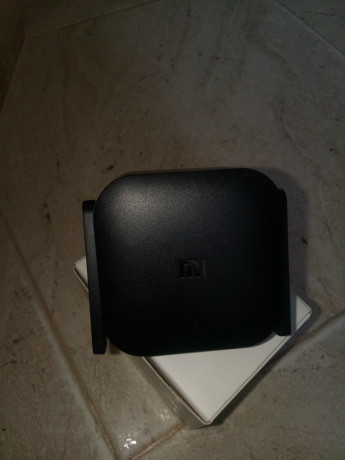 mi-wi-fi-range-extender-pro-big-4