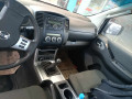 nissan-navara-small-4