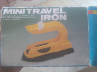 Mini travel Iron