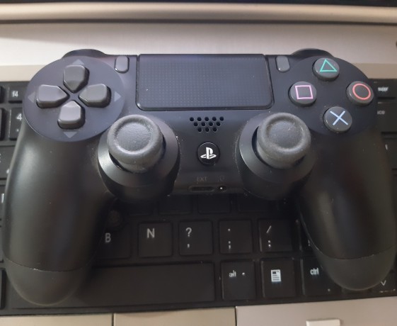 deux-manette-ps4-big-2